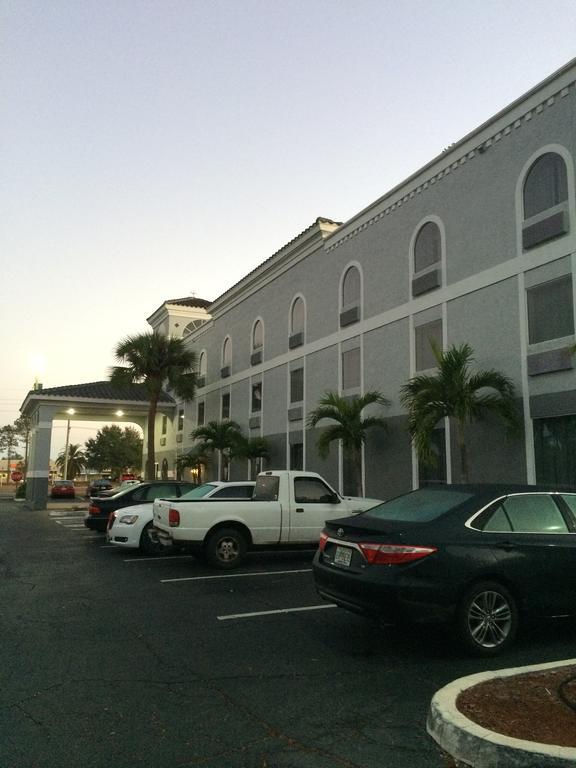 Ruskin Inn Tampa-Sun City Center Luaran gambar