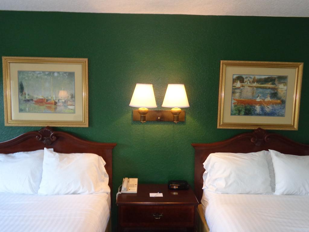 Ruskin Inn Tampa-Sun City Center Luaran gambar